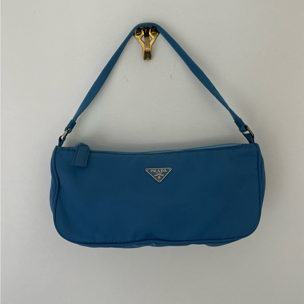 SOLD - Prada Vintage Y2K Re-Edition 2000 Nylon Shoulder Bag – Blue
